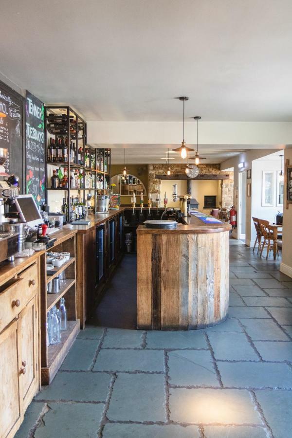 The Sun Inn At Hook Norton Bagian luar foto