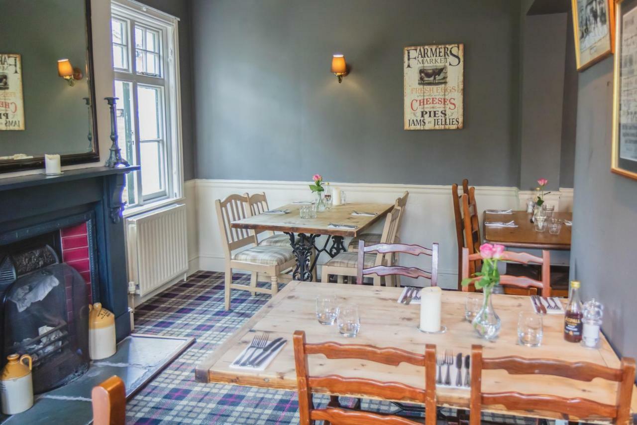 The Sun Inn At Hook Norton Bagian luar foto